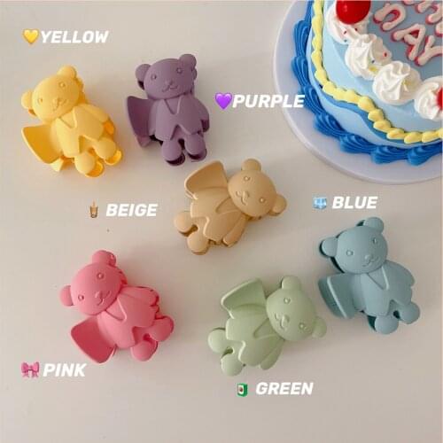 2021 New Fashion Hair Claw Barrettes For Women Girl Sweet Plastic Bear Hollow Out Headwear Hair Accessories Hair Crab Hair Clip