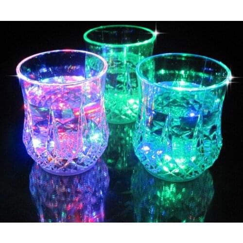 Bar color changing beer cup colorful luminous cup induction pineapple cup
