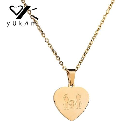 YUKAM Jewelry Stainless Steel Gold Family Love Heart Pendants Necklaces Mom Dad Daughter Short Choker Necklaces for Women Gifts