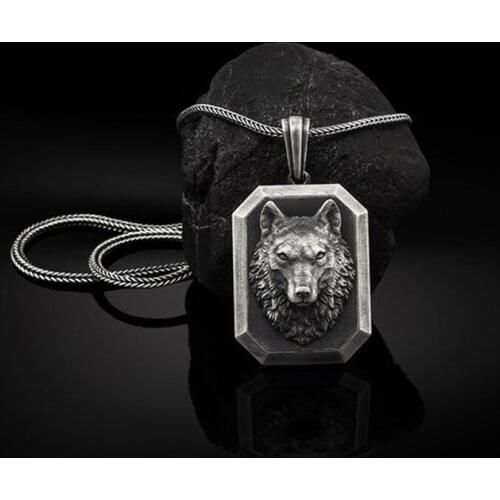 Zodiac wild wolf personality Jewelry on the neck werewolf pendant necklaces for man retro accessories Mens chain necklace