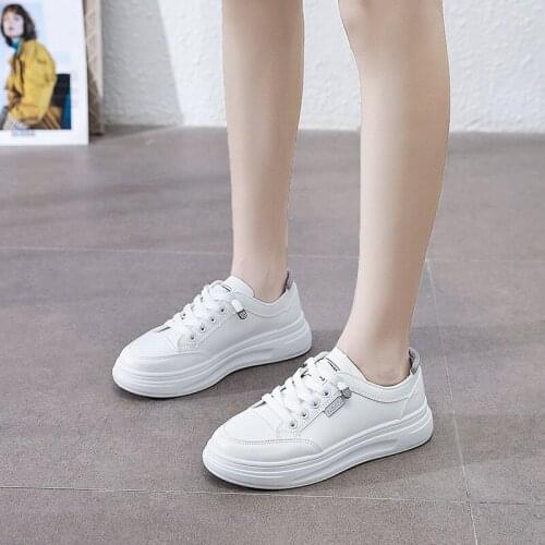 Spring Korean Platform Sneakers Women Shoes Fashion White One-step Sports Shoes High Quality Leather Running Shoes Fitness Shoes