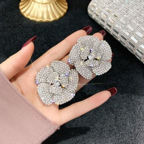 USTAR New Shiny Crystal Big Flower Stud Earrings For women Full Rhinestone silver color Earring Party Wedding Fashion Jewelry