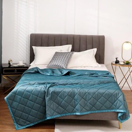 Summer Air Conditioner Quilt Washable Ice-Feel Quilt Cool Feeling Summer Sleeping Blanket Comforter Bed Cover quilt 200x230cm