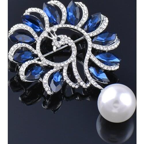 LEEKER Solid Peacock Pearl Brooch For Women Pin With Blue Cubic Zircon Stones Vintage Jewelry Accessories 185 LK2