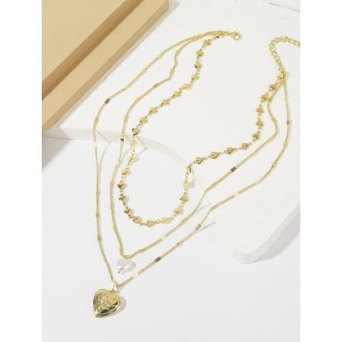Auremi Gold Pendants