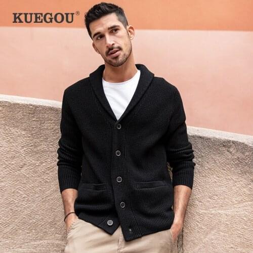 KUEGOU 2021 Autumn Cotton Plain Black Sweater Men Button Pocket Cardigan Casual Jumper For Male Brand Knitted Clothing 32005