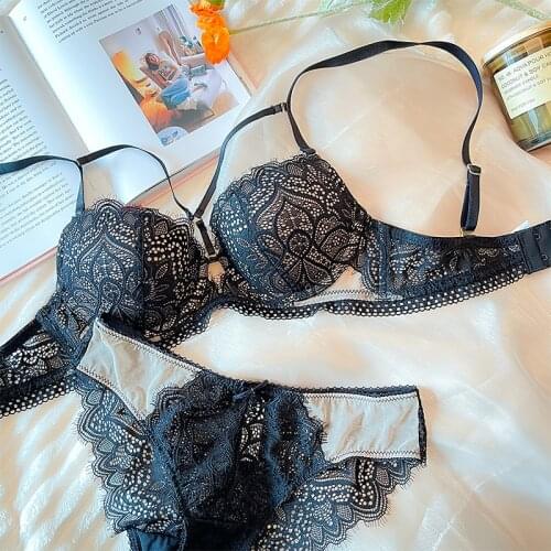 Sexy Lingerie French Backless Hollow Out Bra Panty Lace Push Up Underwear Briefs Women Intimates Thin Thicken Brassiere Sets