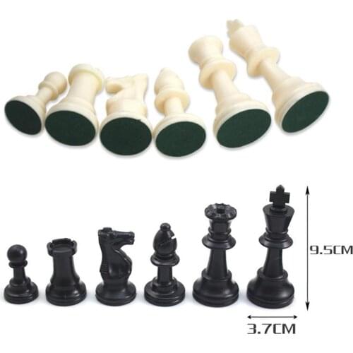 Portable Chess Set Chessmen Chess Game 2 Players Family Board Game