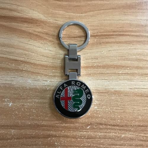 High quality metal car keychain for Alfa Romeo 156 159 147 Mito Giulietta Protection Stelvio GT emblem key ring car accessories