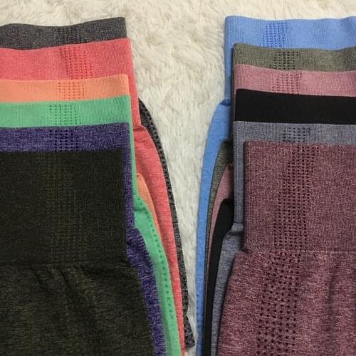 12 Colors Nylon Seamless Fitness Yoga Shorts High Waist Workout Shorts Scrunch Butt Sport Shorts Women Gym Running Leggings