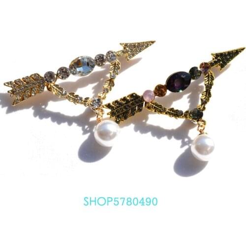 Individual Jewelry Rhinestone Arrow Brooch White Color Women Vintage Pearl Pin Ladies Braidal Dress Accessories Wedding Garments