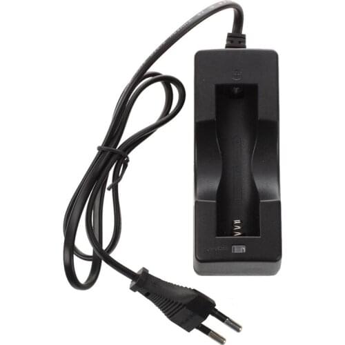 New 18650 3.7V rechargeable Li-ion battery AC battery charger EU