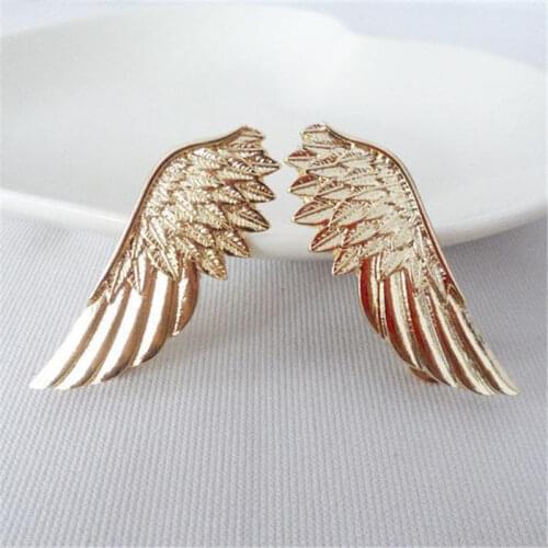 Pin Brooches 2017 1 Pair Personality Trendy Stylish Unisex Brooch Pin for Women Cloth Decor Punk Wings Style Collar Pin Brooch