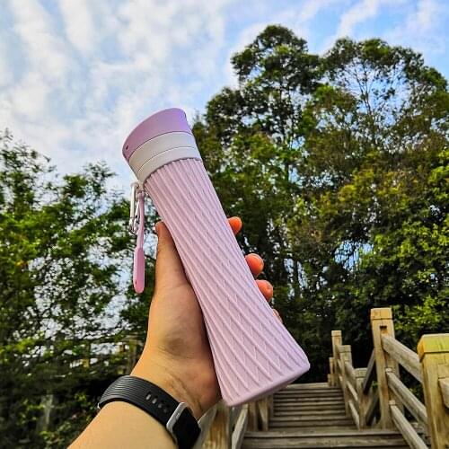 Silicone Collapsible Water Cup Creative Small Waist Shape 500ml Sports Water Cup Outdoor Leakproof Portable Water Bottle
