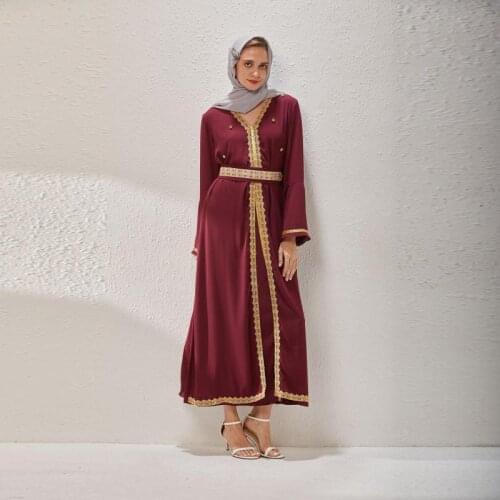 Arab Muslim Womens Clothing Fake Two Loose Large Size Casual Embroidery Beaded Fashionable Ethnic Style Robe Abaya Dubai 2021