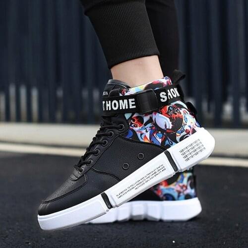 Men Shoes Casual Comfortable Loafer Shoes White Fahsion Flat Shoes Soft Non-slip Sneakers Tenis Outdoor Shoes Masculino Adulto