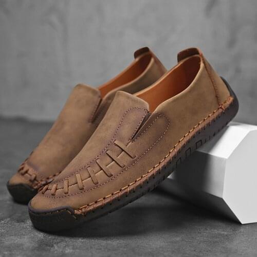 Mens Spring Autumn Casual Shoes Leather Soft Soled Flat Bottom Casual Shoes Hand Sewn Large Size Comfortable Driving Shoe 38-47