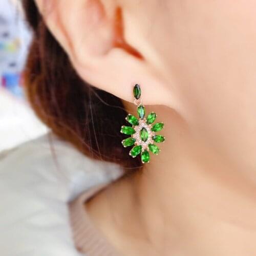 New Style Clear Green Natural Diopside Gemstone Pendant for Necklace with Silver Jewelry