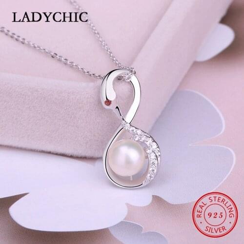LADYCHIC Authentic 100% 925 Sterling Silver Swan Pendant Beautiful Freshwater Pearl Necklaces Natural Pearl Jewelry Gift LNS1016