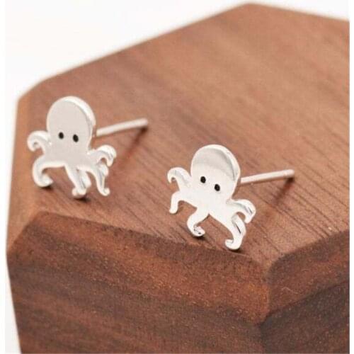Japanese Style Mini Octopus Glossy Cute Animal Earrings Womens Silver Color Stud Earrings Sweet Lovely Female Jewelry