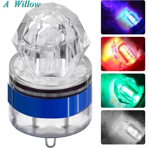 Sea Fishing Freshwater Diamond Light 4cm 18g Squid Light LED Flash Set Fish Light Electronic Luminous LED Underwater Lure Bait L