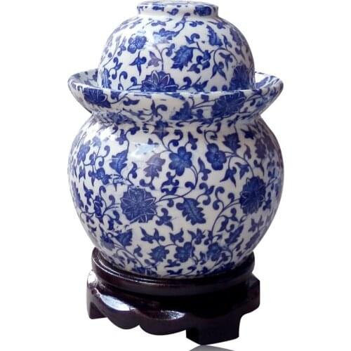 Jingdezhen Lead-Free Blue And White Ceramic Pickled Vegetable Jar