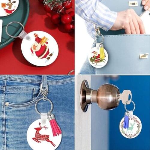 667E Dye Sublimation Blank Wooden Keychain MDF Blank Keychain with Key Ring Thermal Transfer Printing Key Chain for Present