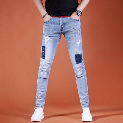 2021 Summer Men Jeans Light Blue Patch Ripped Jean Trousers Streetwear Slim Fit Pencil Pants