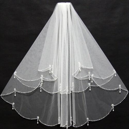 Elegant Short White Ivory Bridal Veils 2022 Beading Edge Ruffles With Insert Comb Cheap Wedding Bride Accessories