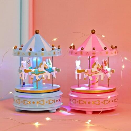 City of The Sky Carousel Music Box Birthday Gift Ornament Christmas New Year Party Dream Dazzling Flashing Led Light Music Box