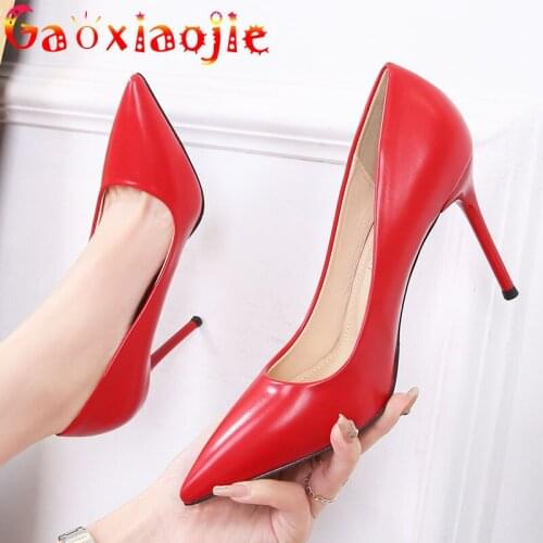 2021 Women Simple Fashion Pumps Celebrity Popular 9.5CM Pure Colour Party High Heels Sexy Thin Heel Classic Red Wedding Shoes