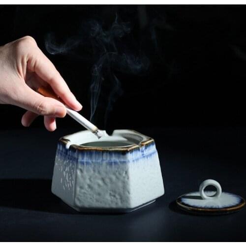 Japanese Style Ceramic Ancient Well Ashtray Hexagon Ashtray With Lids Smoking Tobacco Cigarette Ashtray Home Office Desk Decor