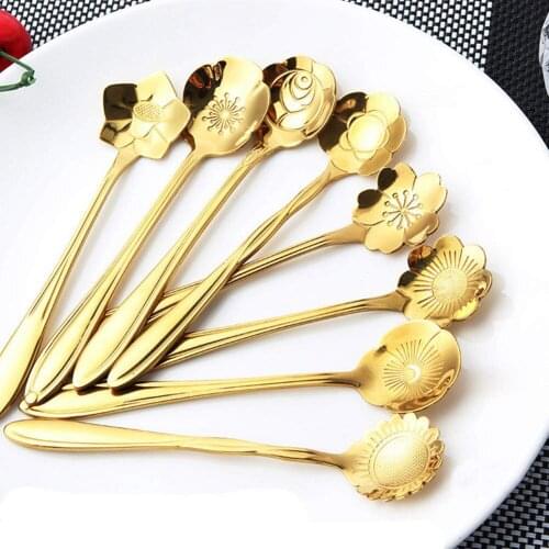1Pcs Gold Spoon Flowers Long Handle Dessert Tea Coffee Spoon Stainless Steel Vintage Mixing Cream Teaspoons Drink Tableware