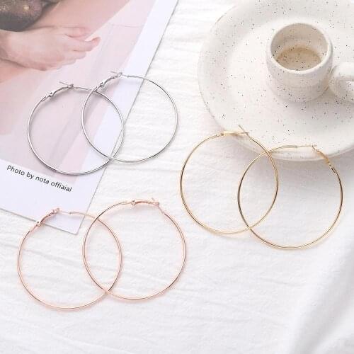 2021 Fashion Round Hoop Earrings Punk Clear Crystal Circle Earrings Four Size Loop Earrings for Women Ladies Jewelry Accessory