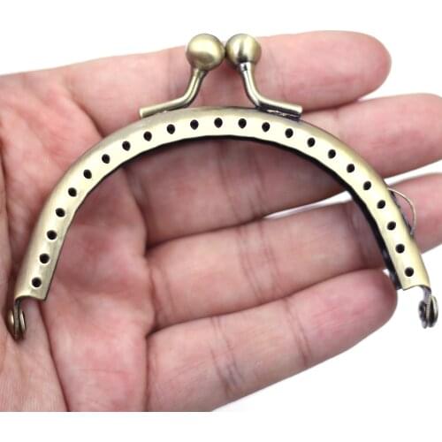 30PCS 8.5cm Semicircle Metal Purse Frames Kiss Clasps Clutch Buckle Handbag Handle Sewing Holes Luggage Bag Hardware Accessories