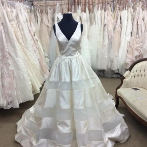 Satin Wedding Dress A Line V Neck Open Back Wedding Gowns for Bridal 2021 with Train Plus Size Robe Mariee