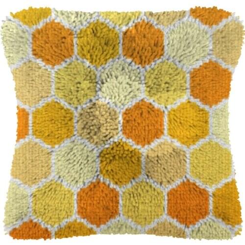 Hexagon Pillow Case Canvas Acrylic Yarn Latched Hook Pillow Kits Crochet Cushion Cover Latch Hook Cushion