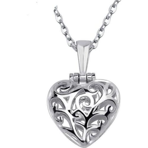 Hot Fashion Accessories All-match Heart-shaped Pendant Necklace Short Clavicle Korean (alone Without Pendant Necklace)