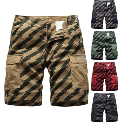 2021 Men Casual Shorts Fashion All-matched Multi-pockets Stripped Zipper Shorts Cotton Comfortable Men Pants for Summer