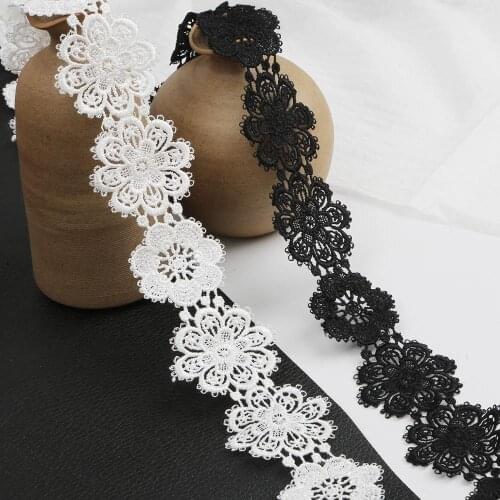 High Quality 1yards White Black Lace Trim Polyester Sewing Craft Crochet Lace Ribbon Embroidered Flower Fabric Garmets Decor