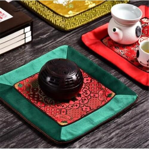 Chinese Vintage Style Table Mat Patchwork Luxury Square Insulation Mat Natural Silk Placemat Kitchen Accessories