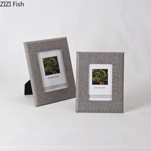 European Cloth Picture Frames Modern Room Aesthetics Bedside Table Family Portrait Photo Frame 6/7 Inch Wood Photo Frames