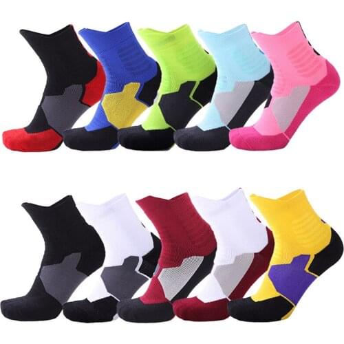 Outdoor Sports Socks Women Men Cotton Thick Professional Running Basketball Tennis Shock Absorption Moisture Wicking Socks