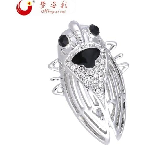 Mziking New Designer Insect Cicada Brooch Pin white Alloy Metal Broches Cicala Collar Badge Brosche Women Accessories Jewelry