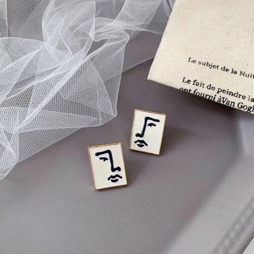 Fun Abstract Art Line Dripping Oil Face Earrings No Piercing for Female White Geometric Square Funny Art Man Face Ear Clips