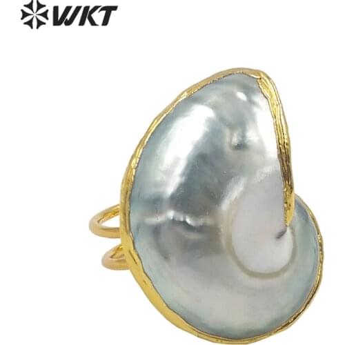 MPR018 Exclusive Precious gold dipped Natural grey fossil snail Ring fashion lady unique Big Punk style trumpet shell Ring