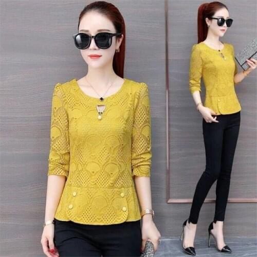 Spring Autumn 2021 New T-Shirt Female Fashion All-Match Blaus Round Neck Bottoming Shirt Long-Sleeved Lace Womens Pullover L705