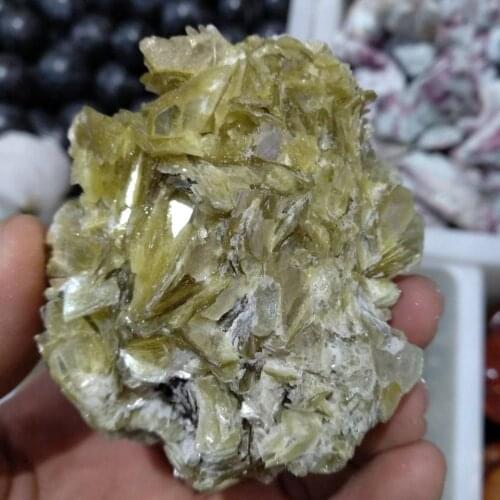 200g Natural rough golden mica stone raw lepidolite crystal rock stone