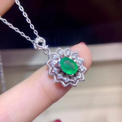 Exquisite women necklace natural emerald gem pendant of necklace 925 sterling silver necklace green natural gem christmas gift