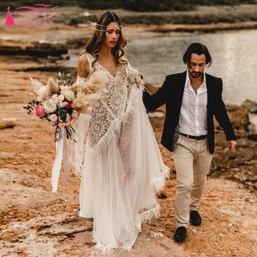 Bohemian GYPSY Boho Wedding Dresses Flare Sleeve Pearls Feather Luxury Bridal Gowns Chic ZW494